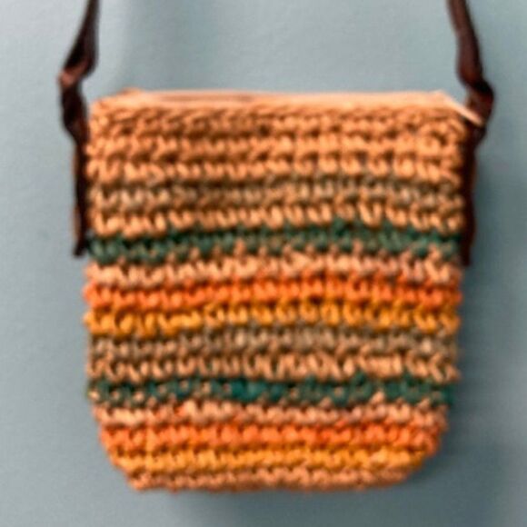 Cappelli sweet multi-color straw purse - Picture 1 of 3